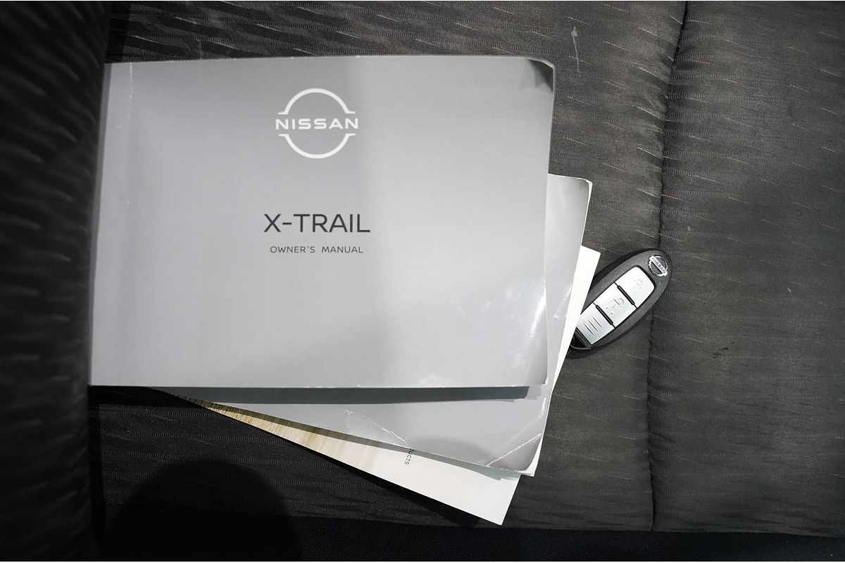 2022 Nissan X-TRAIL ST T32