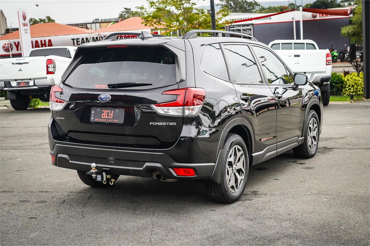2021 Subaru Forester 2.5i S5
