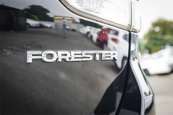 2021 Subaru Forester 2.5i S5