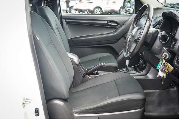2016 Isuzu D-MAX SX High Ride Rear Wheel Drive