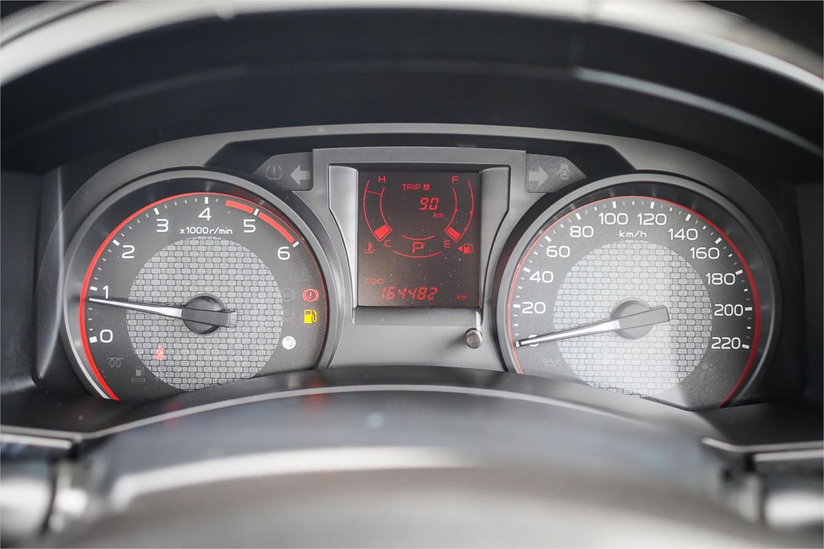 2016 Isuzu D-MAX SX High Ride Rear Wheel Drive