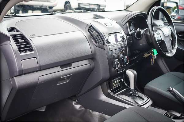 2016 Isuzu D-MAX SX High Ride Rear Wheel Drive