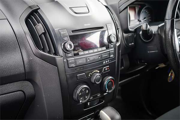 2016 Isuzu D-MAX SX High Ride Rear Wheel Drive