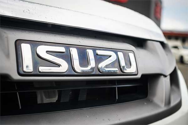 2016 Isuzu D-MAX SX High Ride Rear Wheel Drive