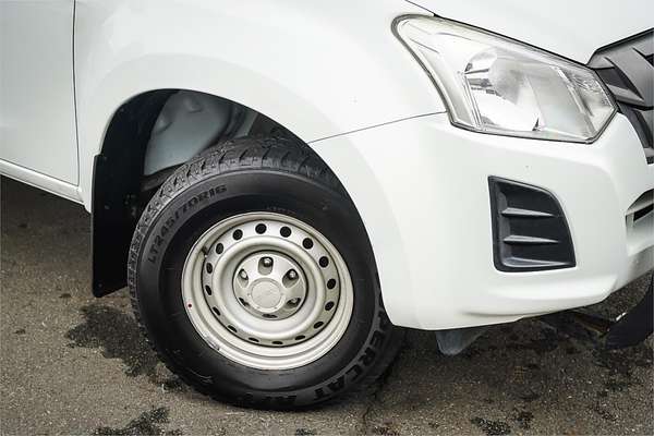 2017 Isuzu D-MAX SX High Ride Rear Wheel Drive