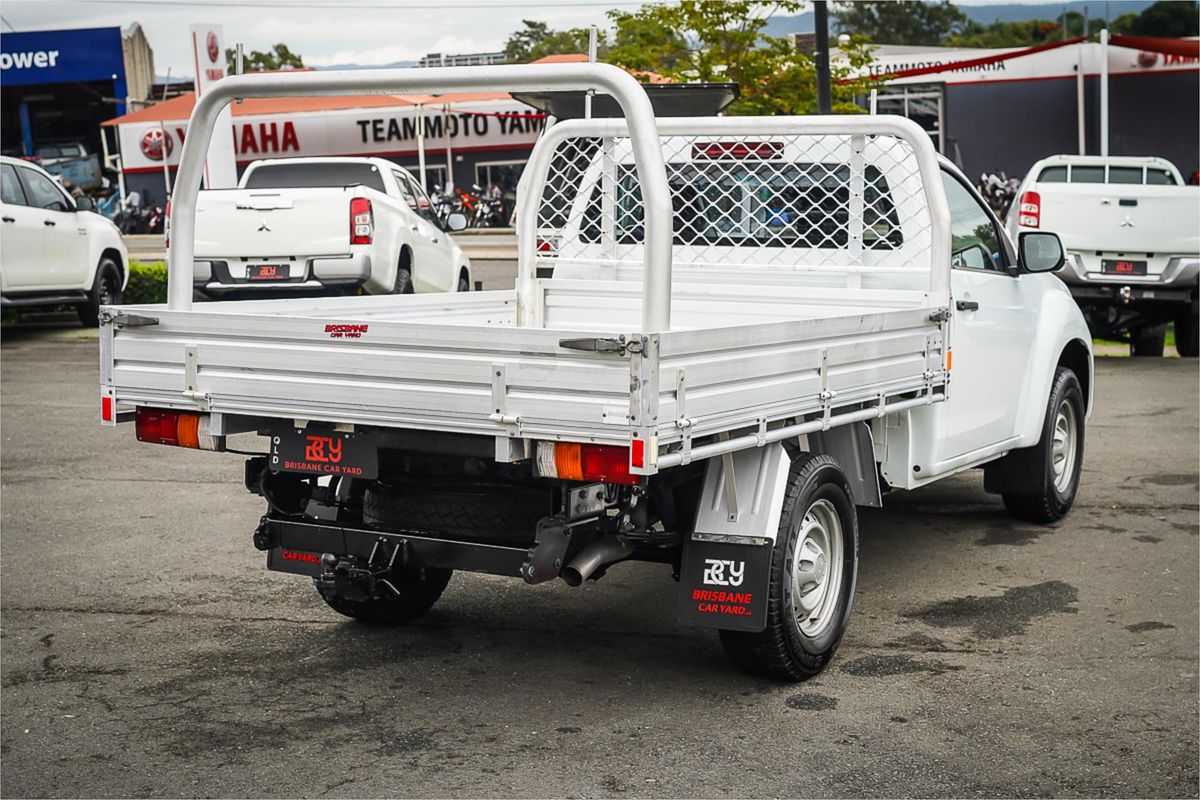 2017 Isuzu D-MAX SX High Ride Rear Wheel Drive