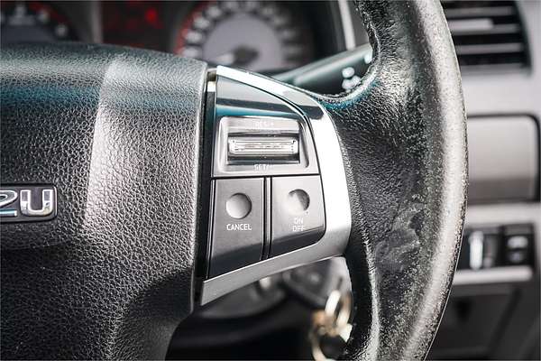 2017 Isuzu D-MAX SX High Ride Rear Wheel Drive