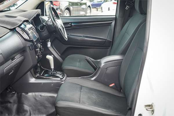 2017 Isuzu D-MAX SX High Ride Rear Wheel Drive