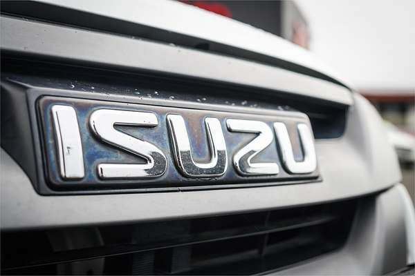 2017 Isuzu D-MAX SX High Ride Rear Wheel Drive