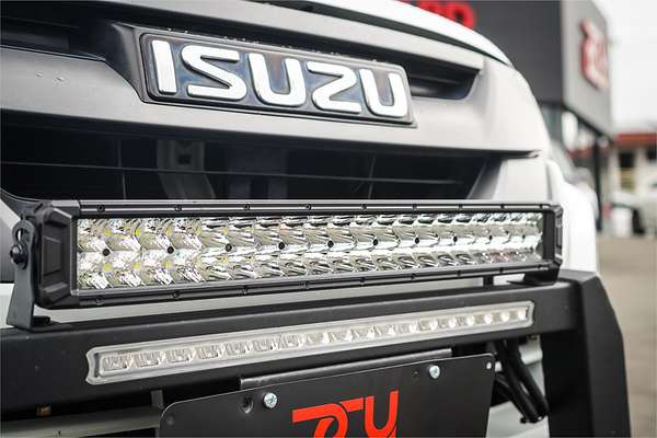2017 Isuzu D-MAX SX High Ride Rear Wheel Drive