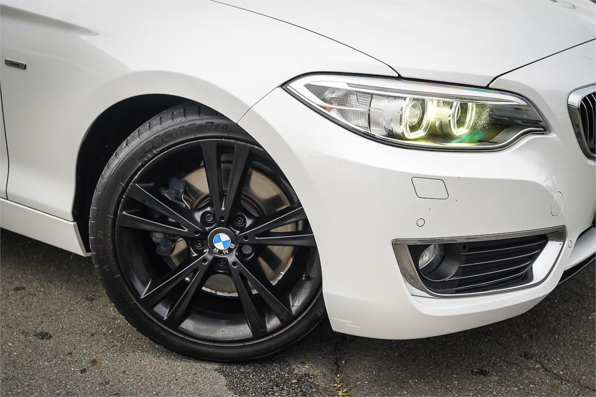 2015 BMW 2 Series 228i Luxury Line F23