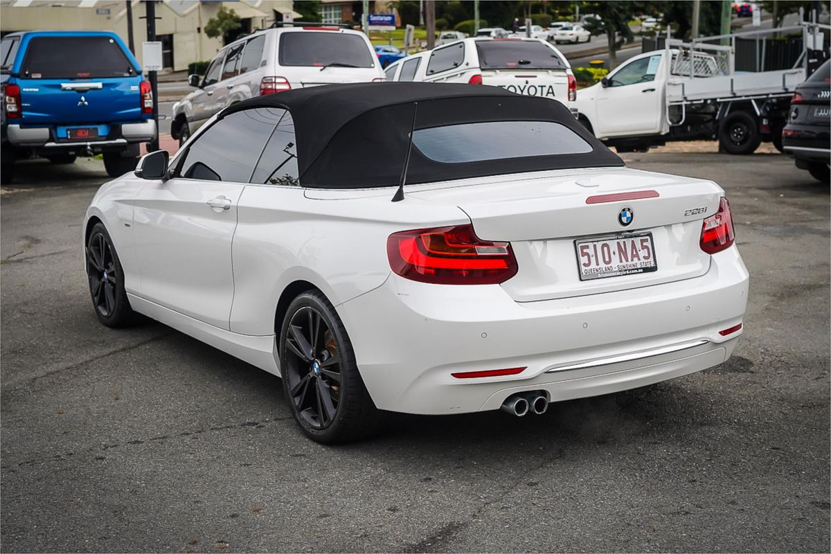 2015 BMW 2 Series 228i Luxury Line F23