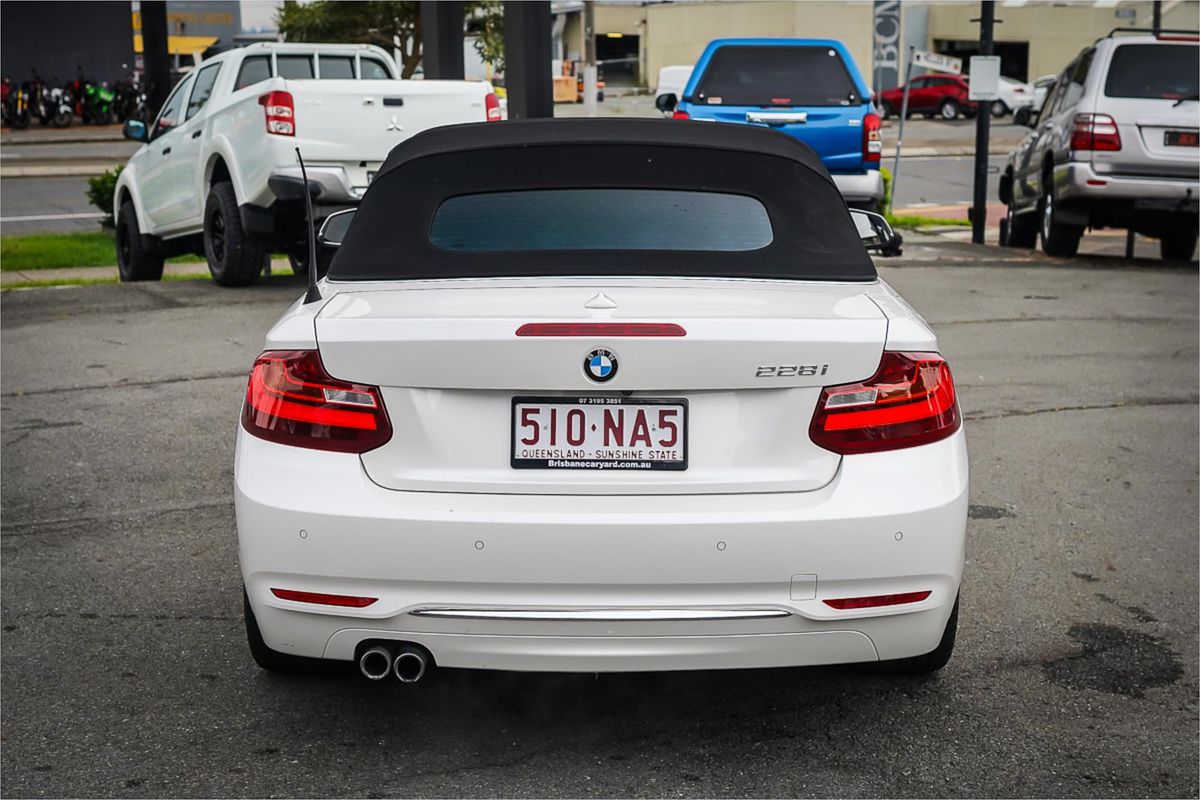 2015 BMW 2 Series 228i Luxury Line F23