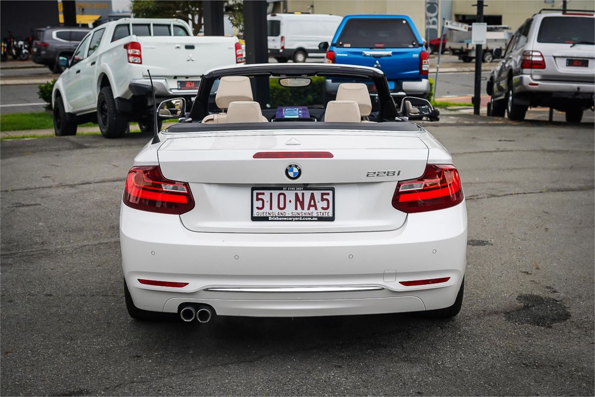 2015 BMW 2 Series 228i Luxury Line F23
