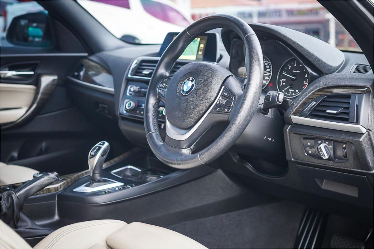 2015 BMW 2 Series 228i Luxury Line F23