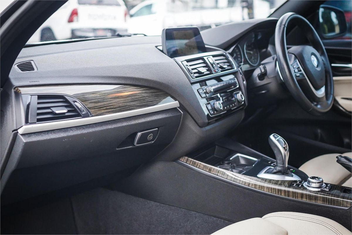 2015 BMW 2 Series 228i Luxury Line F23