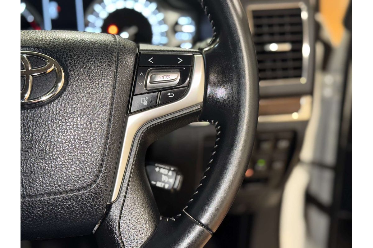 2020 Toyota Landcruiser VX VDJ200R