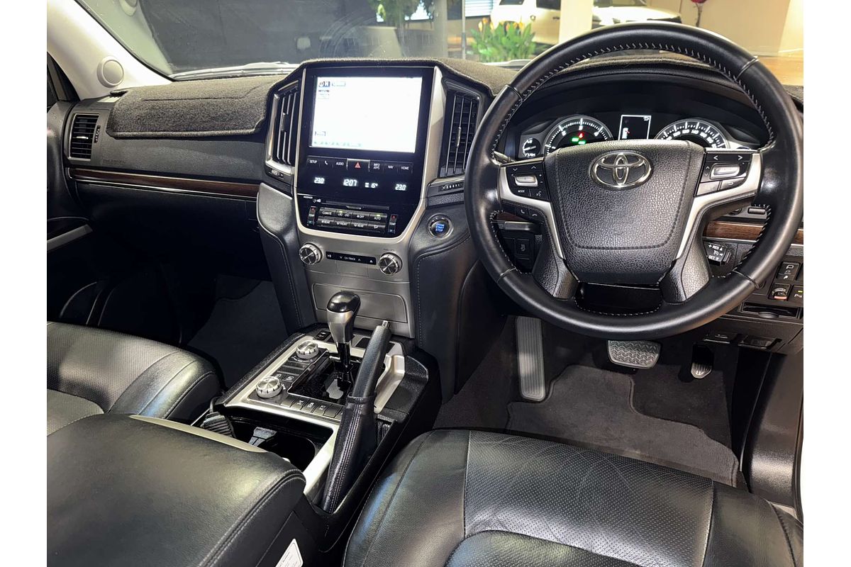 2020 Toyota Landcruiser VX VDJ200R