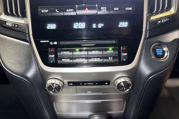 2020 Toyota Landcruiser VX VDJ200R