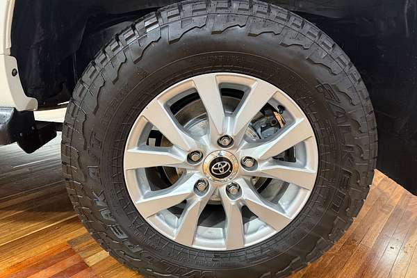2020 Toyota Landcruiser VX VDJ200R