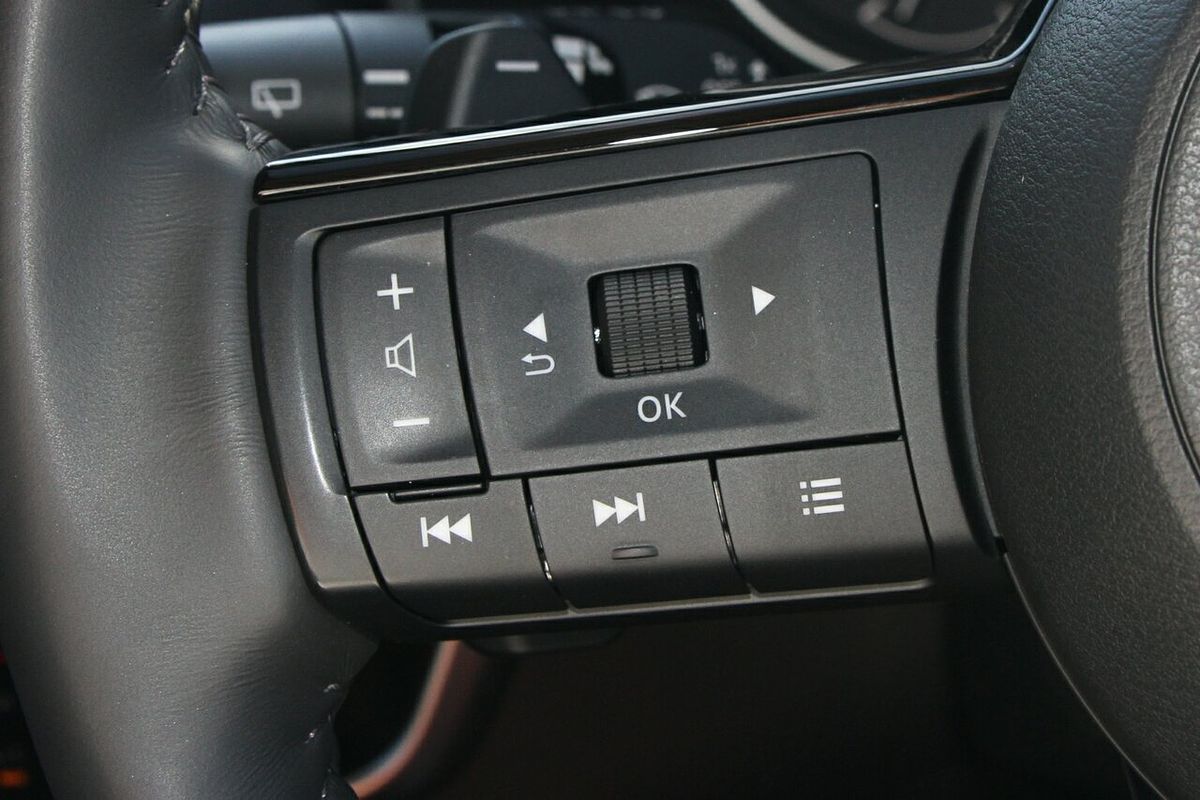 2024 Nissan X-TRAIL ST-L T33