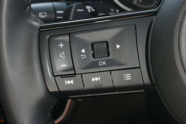 2024 Nissan X-TRAIL ST-L T33