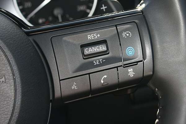2024 Nissan X-TRAIL ST-L T33