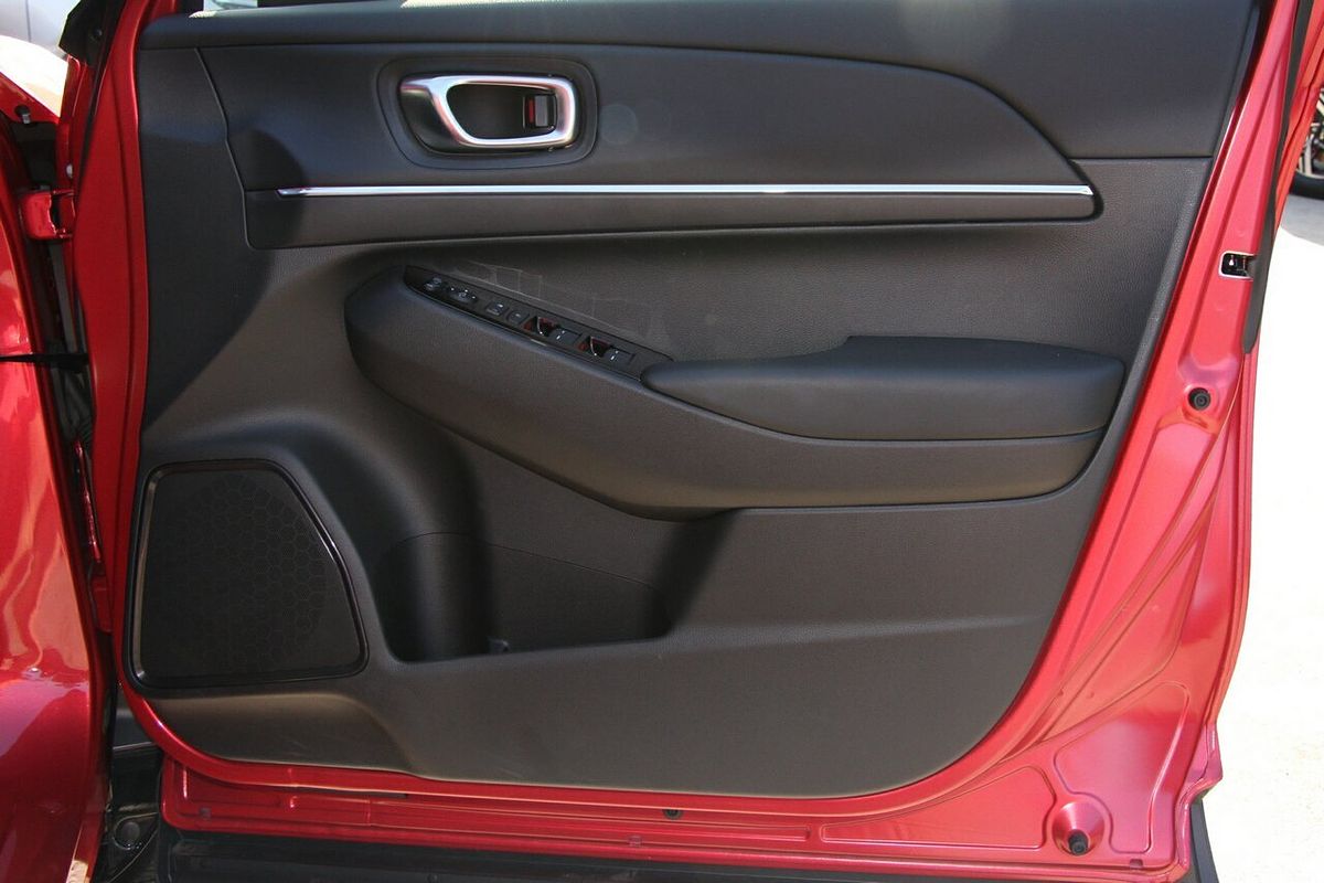 2024 Honda HR-V e:HEV L