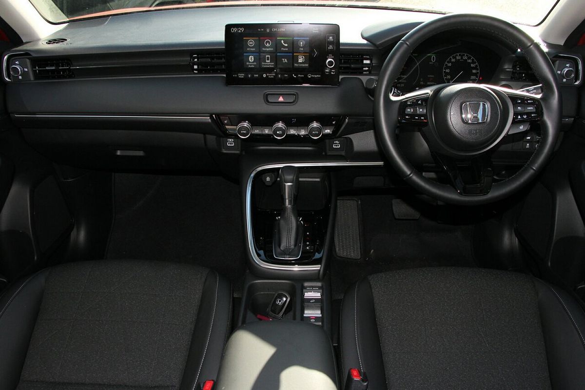 2024 Honda HR-V e:HEV L