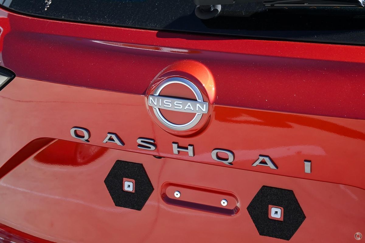 2025 Nissan QASHQAI ST-L J12
