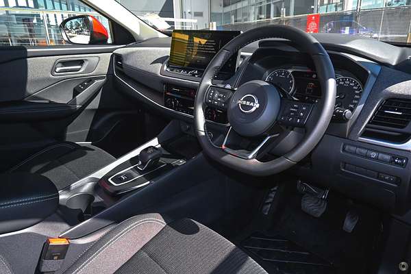 2025 Nissan QASHQAI ST-L J12