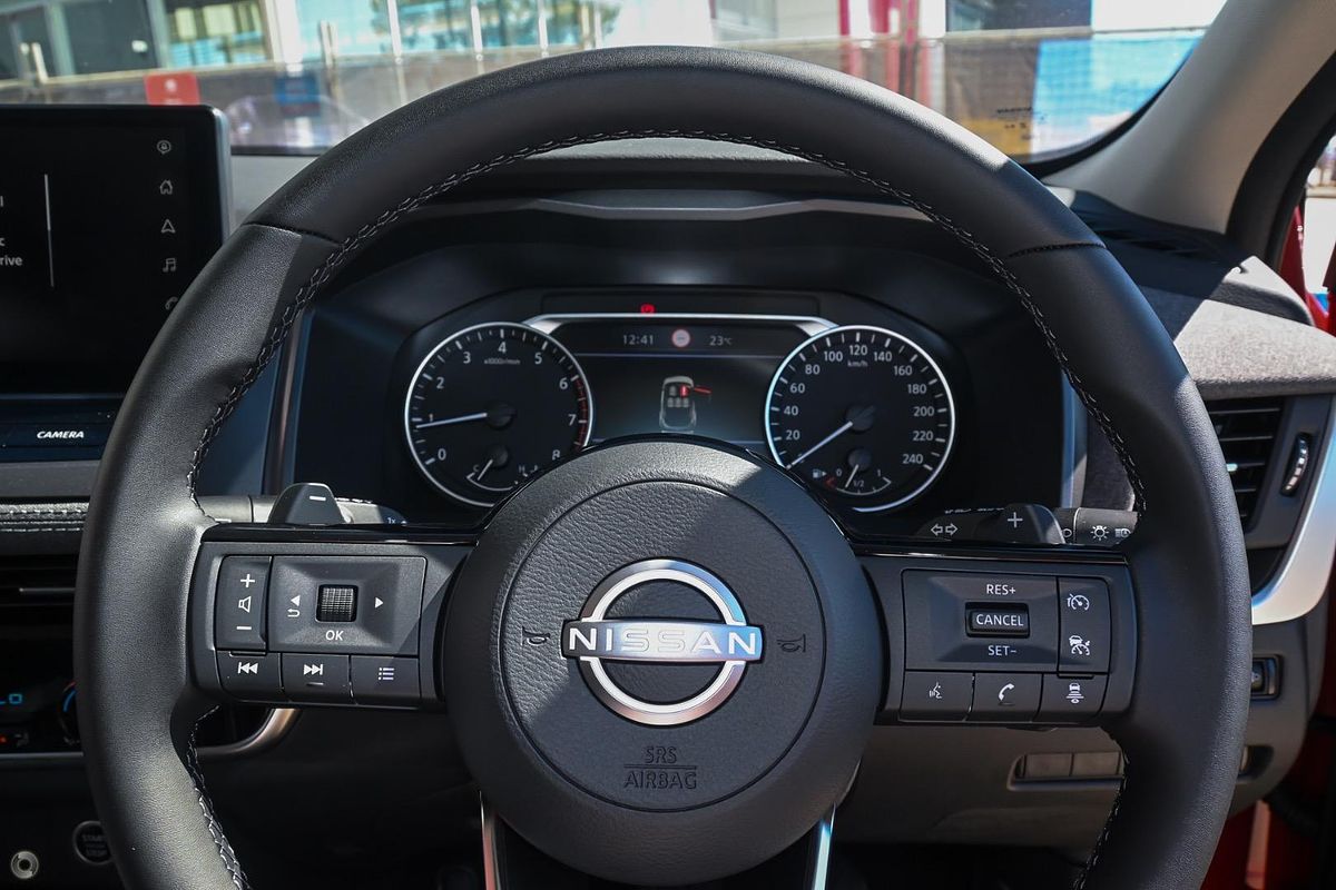 2025 Nissan QASHQAI ST-L J12