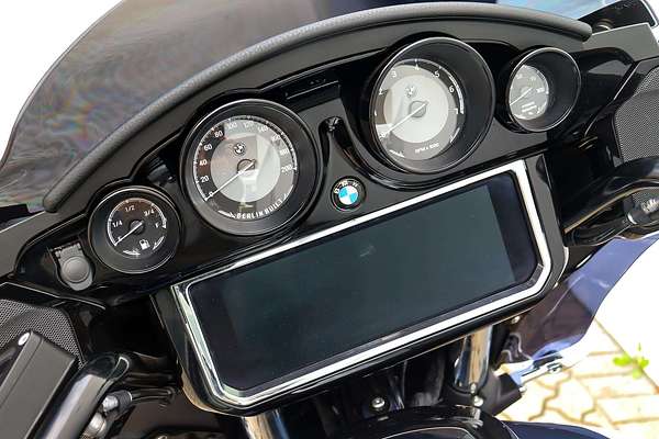 2024 BMW R SERIES
