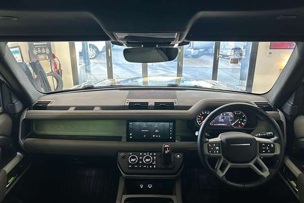 2022 Land Rover Defender 90 P300 S L663