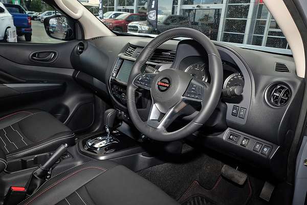 2024 Nissan Navara PRO-4X Warrior D23 4X4