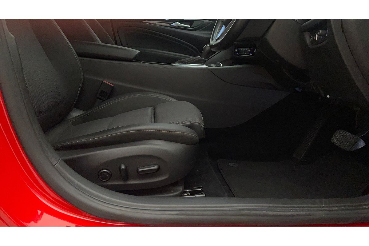 2018 Holden Commodore RS ZB