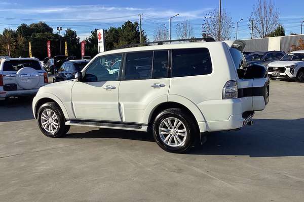 2015 Mitsubishi Pajero GLS NX