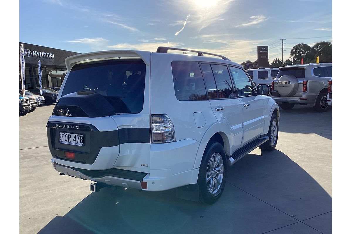 2015 Mitsubishi Pajero GLS NX