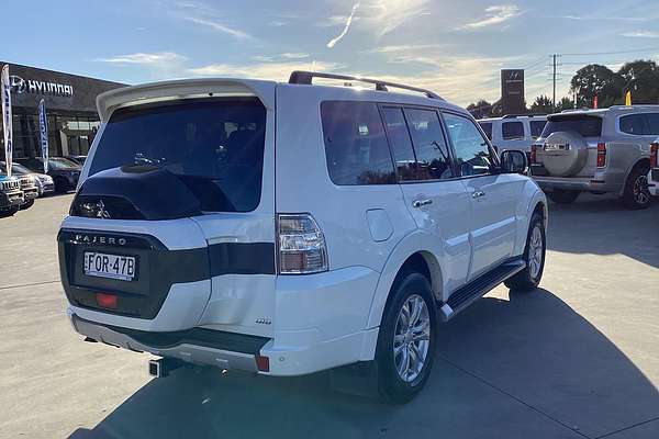 2015 Mitsubishi Pajero GLS NX