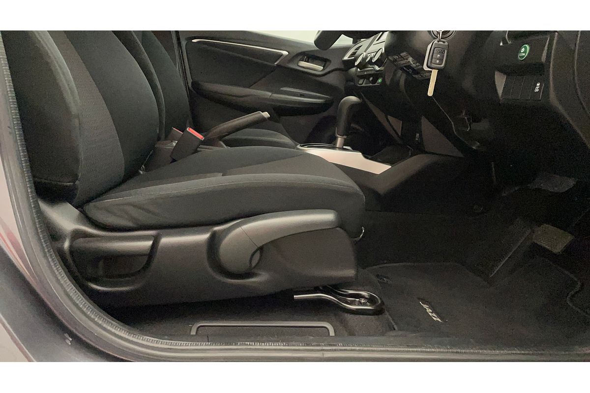 2020 Honda Jazz VTi GF