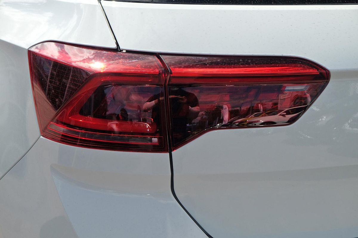 2024 Volkswagen T-Roc R D11