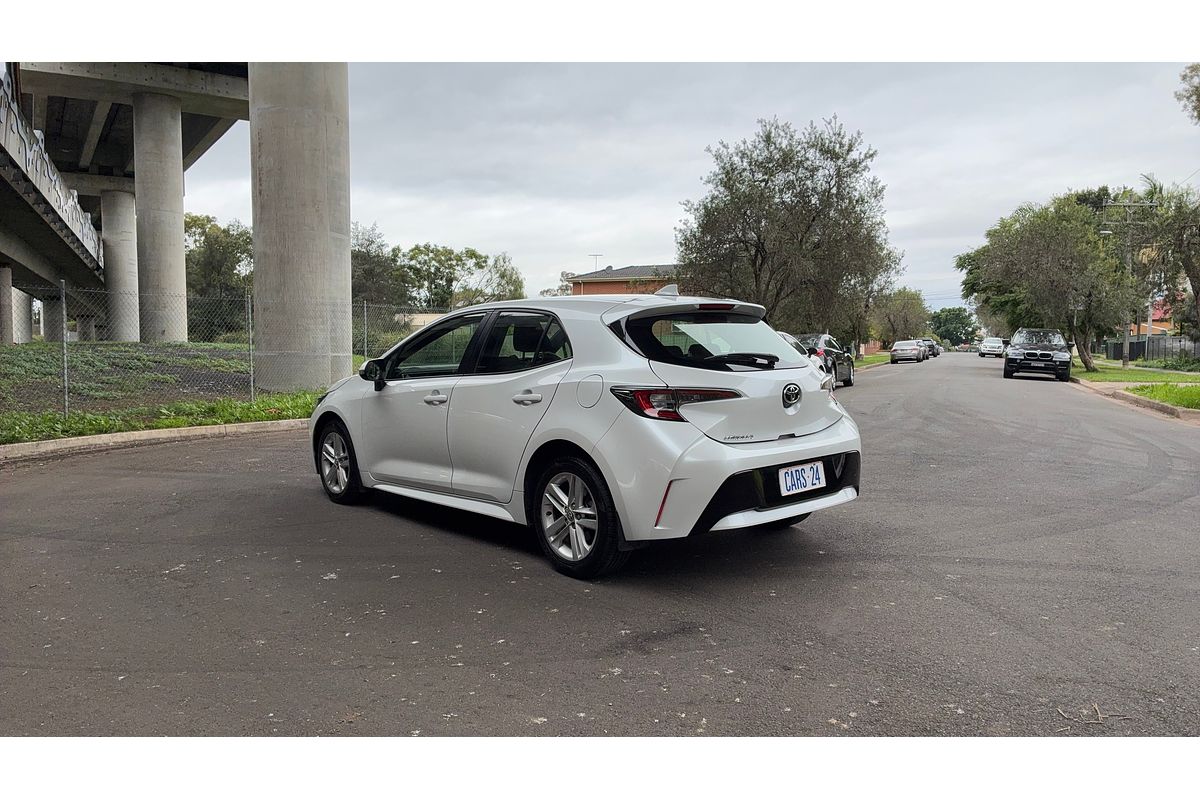 2020 Toyota Corolla Ascent Sport MZEA12R
