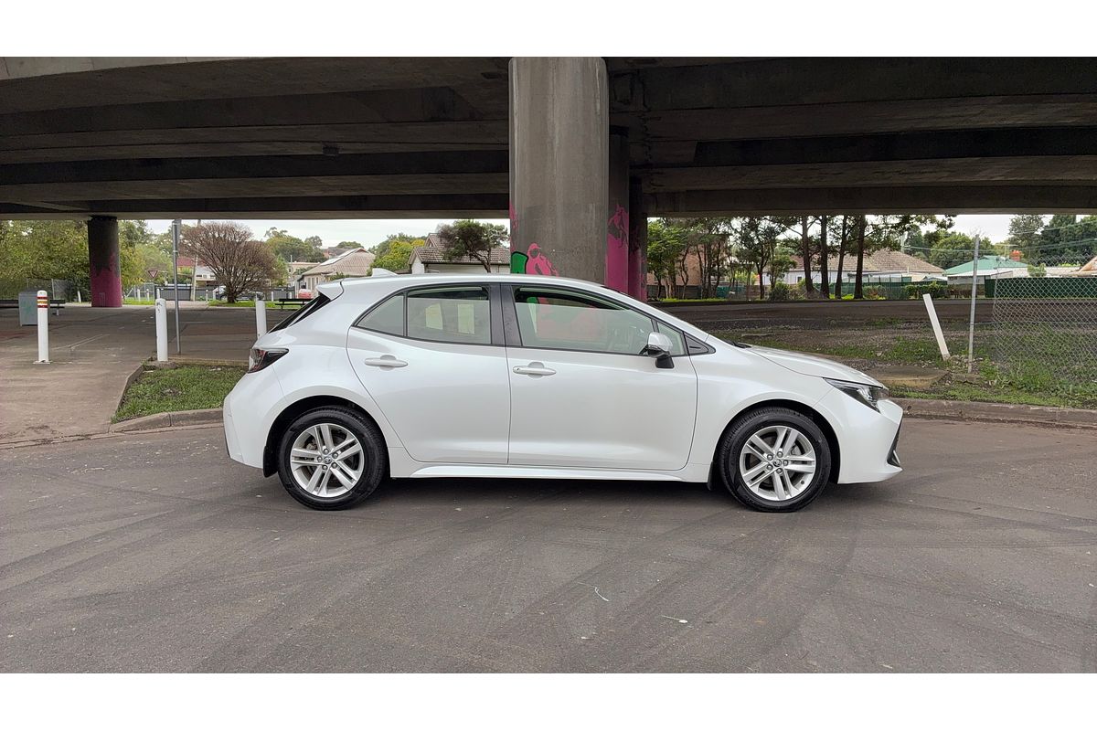 2020 Toyota Corolla Ascent Sport MZEA12R