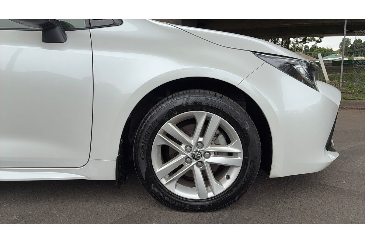 2020 Toyota Corolla Ascent Sport MZEA12R