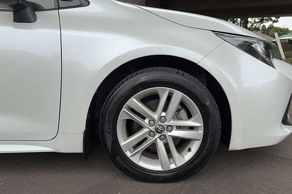 2020 Toyota Corolla Ascent Sport MZEA12R
