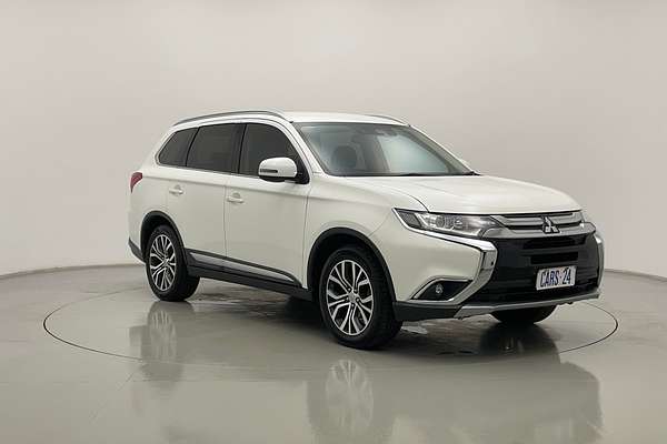 2016 Mitsubishi Outlander LS Safety Pack ZK
