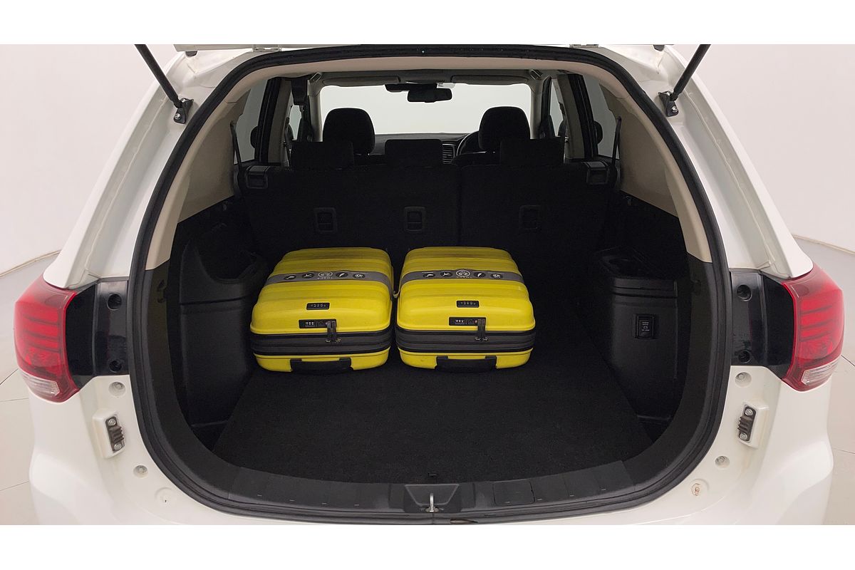 2016 Mitsubishi Outlander LS Safety Pack ZK