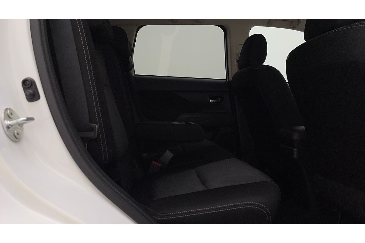2016 Mitsubishi Outlander LS Safety Pack ZK