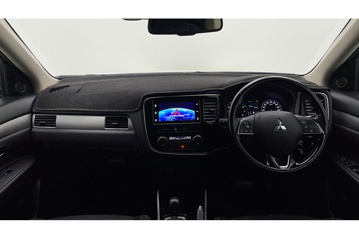 2016 Mitsubishi Outlander LS Safety Pack ZK