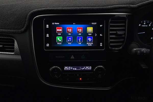 2016 Mitsubishi Outlander LS Safety Pack ZK